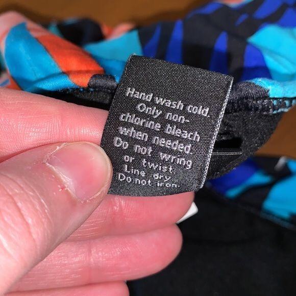 Apt 9 Womens Bikini Top Swimsuit Flutter Flounce Bright Tropical Print Large - Picture 10 of 10